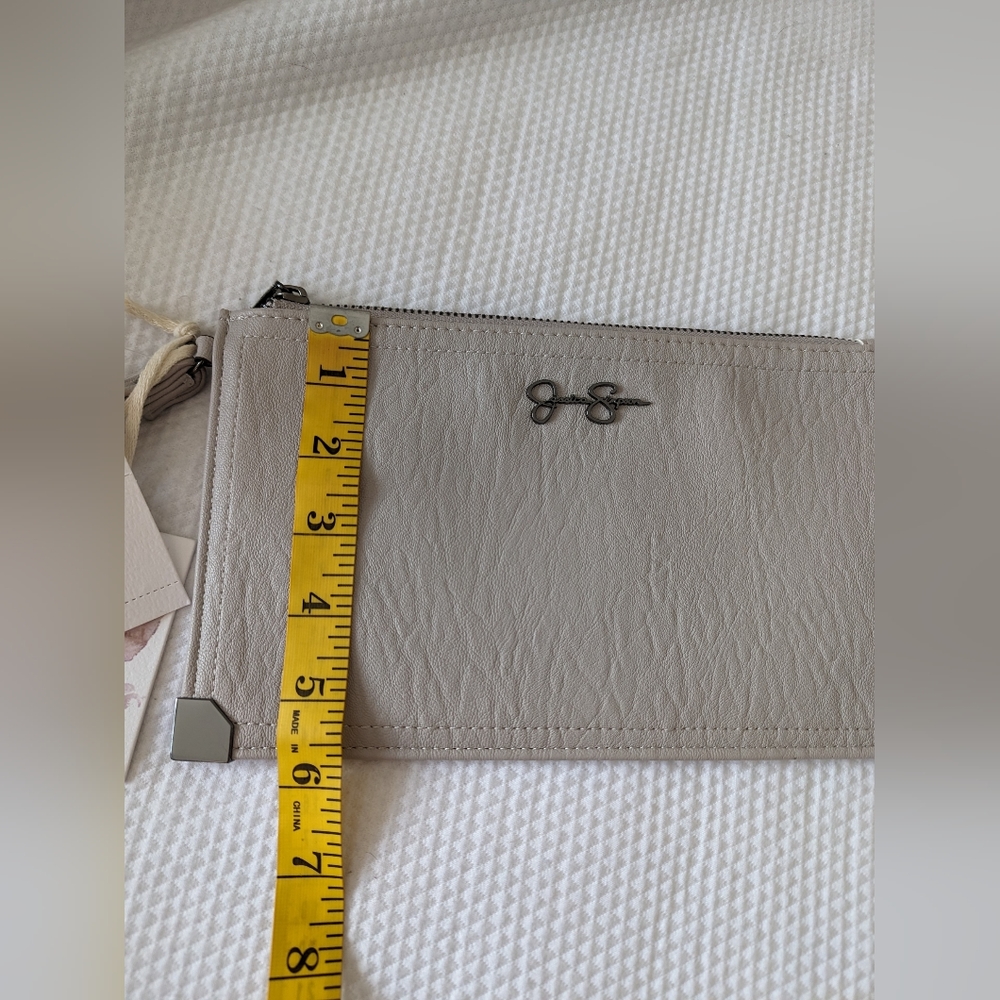 Jessica Simpson Faux Leather Wallet Gray  Wristlet Clutch Purse Wrist Strap. - Picture 4 of 6